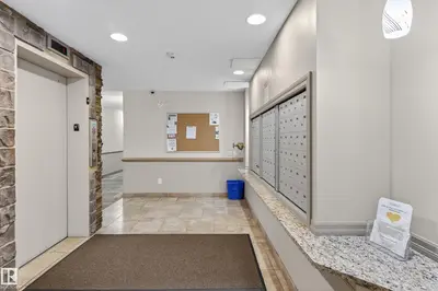 Interior photo 2 of #102 273 CHARLOTTE WY