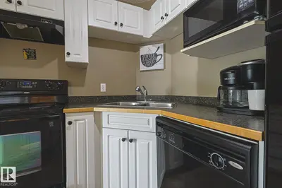Interior photo 2 of #314 5340 199 ST NW