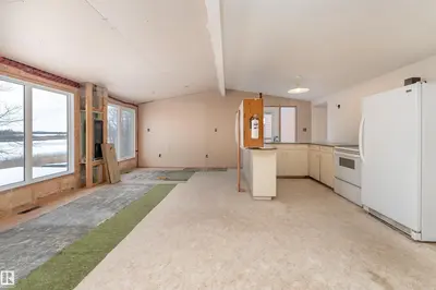 Interior photo 2 of #209 51268 RGE ROAD 204