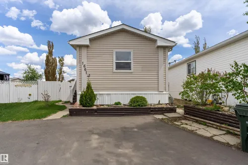 1661 Jubilee Crescent, Sherwood Park - $174,900