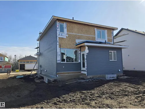 227 RAVINE DR, Devon - $695,222