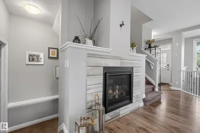 Interior photo 4 of 8416 23 AV SW SW