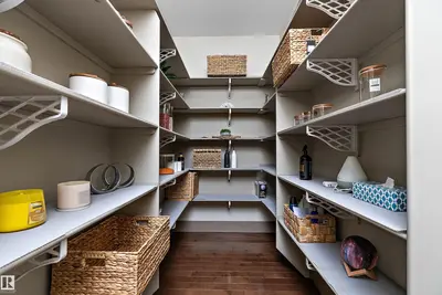 Interior photo 4 of 6411 MANN CO NW