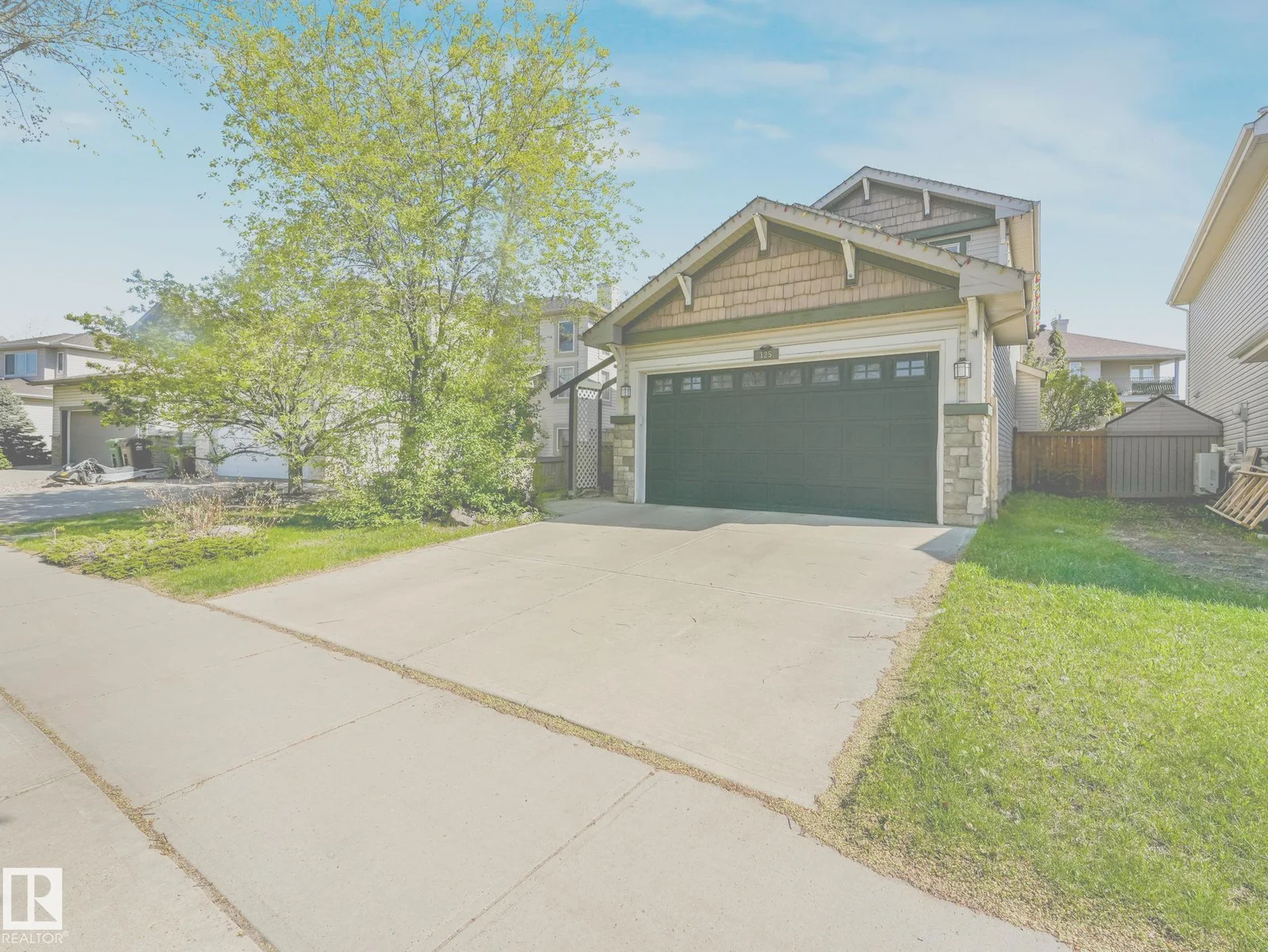 125 ERIN RIDGE DR, St. Albert - 3 bedroom Detached Single Family for sale
