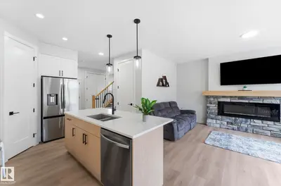 Interior photo 3 of 18 Grayson GR