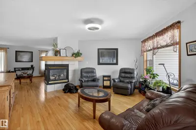 Interior photo 2 of 26 52304 RGE RD 233