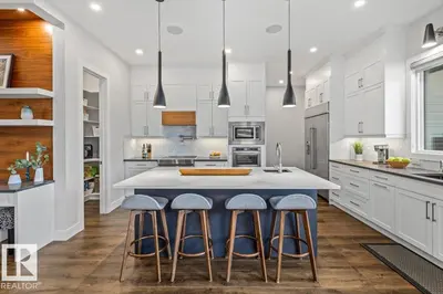 Interior photo 3 of 10611 146 ST NW NW