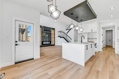 Interior photo 2 of 6250 19 ST NE
