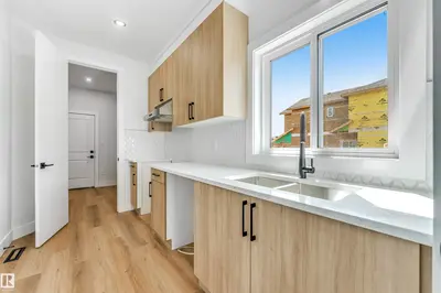 Interior photo 4 of 6250 19 ST NE