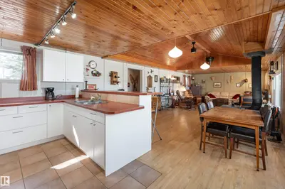 Interior photo 4 of #185 51268 RGE ROAD 204
