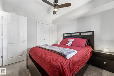 Interior photo 3 of #410 42 SUMMERWOOD BV