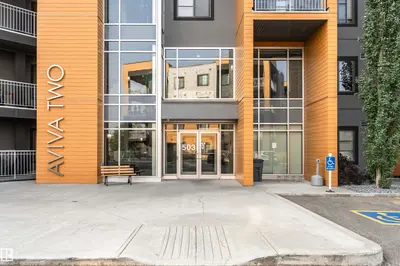 Interior photo 1 of #225 503 Albany Way NW