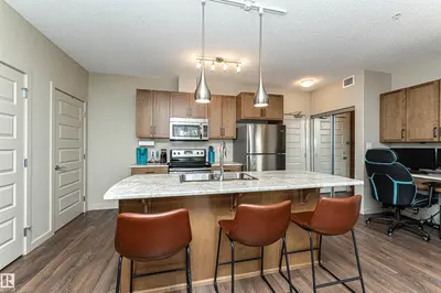 Interior photo 3 of #225 503 Albany Way NW