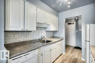Interior photo 2 of #303 11445 41 AV NW