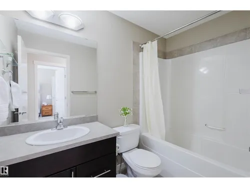 16811 120 ST NW, Edmonton - $429,900