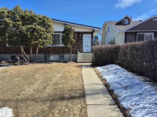 8725 152 ST NW, Edmonton - $358,000