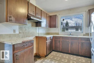 Interior photo 2 of 8753 152 ST NW
