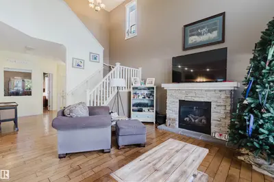 Interior photo 4 of 173 SHEPPARD CI