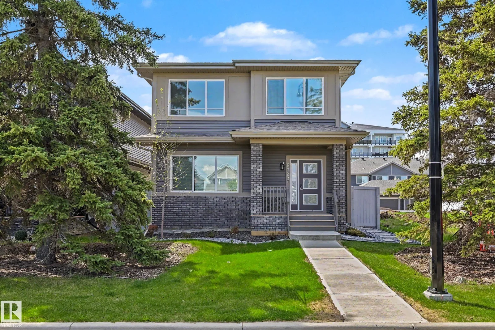 6127 CARR RD NW, Edmonton - 4 bedroom Detached Single Family for sale