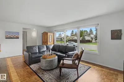 Interior photo 4 of 3748 117 ST NW