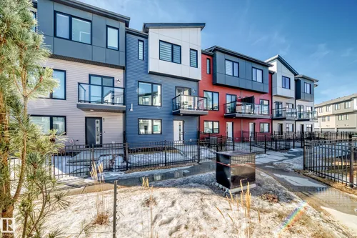 #82 11910 35 AV SW, Edmonton - $395,000