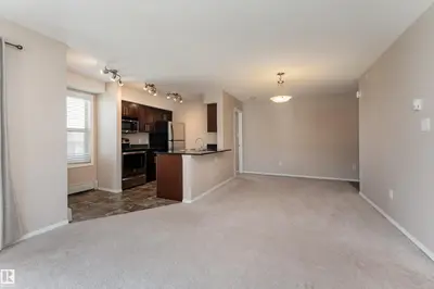 Interior photo 2 of 
