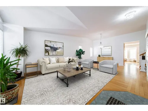 18007 57 AV NW, Edmonton - $499,000