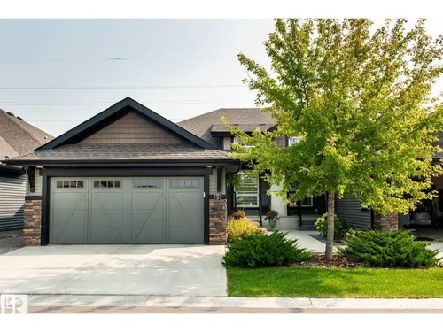 #3 8050 ORCHARDS GR SW, Edmonton - $659,900