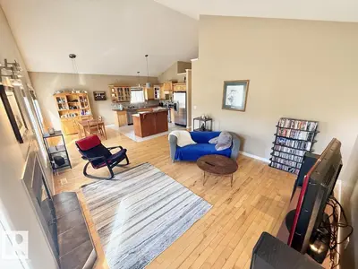 Interior photo 4 of 4503 SPRUCE AV