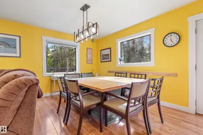 Interior photo 4 of #313 55061 TWP ROAD 462
