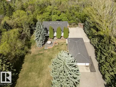 Interior photo 1 of 260 Windermere DR NW