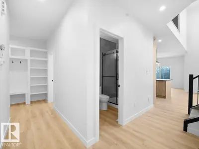 Interior photo 4 of 3282 CHERNOWSKI WAY SW