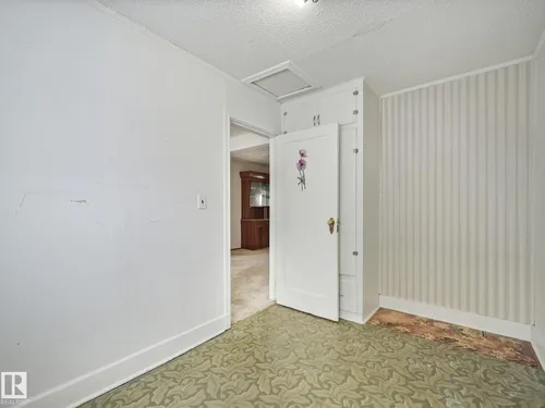5004 49 AV, Lamont - $149,900