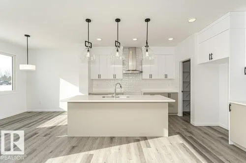 17923 63 ST NW, Edmonton - $594,900