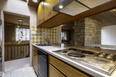 Interior photo 3 of 18 55305 Range Rd 242