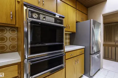 Interior photo 2 of 18 55305 Range Rd 242