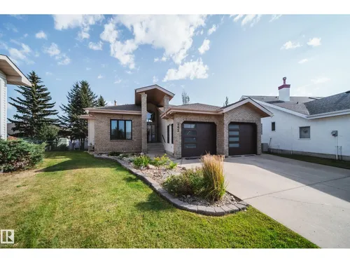 242 RUNNING CREEK LN NW, Edmonton - $969,000