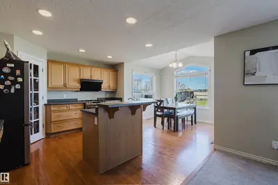 Interior photo 3 of 3534 MCLEAN CR SW