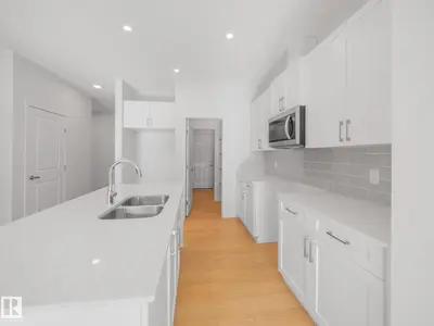 Interior photo 4 of 2515 211 ST NW