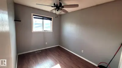 Interior photo 2 of 18 WESTBEND ST
