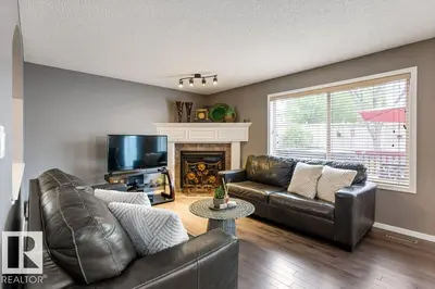 Interior photo 2 of 109 ERIN RIDGE DR