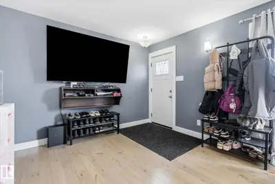 Interior photo 3 of 10945 164 ST NW NW