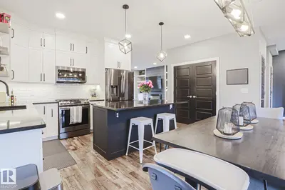 Interior photo 3 of 661 LEWIS GREENS DR NW