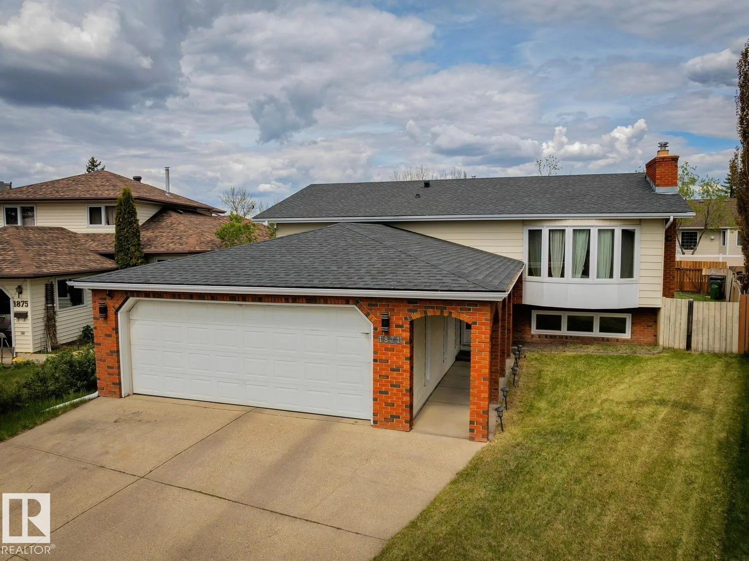 1871 45 ST NW NW, Edmonton - 5 bedroom Detached Single Family for sale
