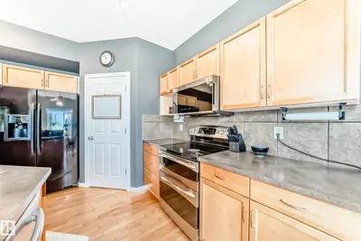 Interior photo 3 of 14647 137 ST NW