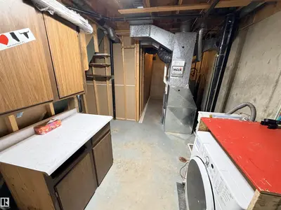 Interior photo 2 of 