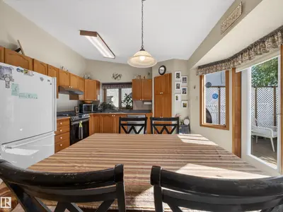 Interior photo 3 of 5515 45 ST