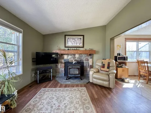 61130 RGE RD 50, Rural Barrhead County - $529,900