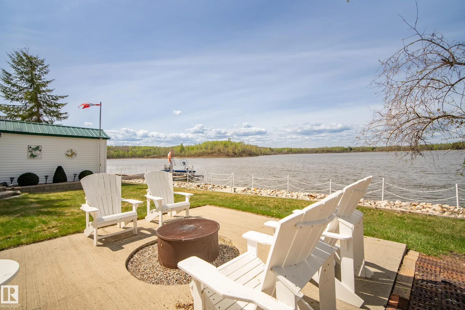 127 5415 TWP RD 594, Rural Barrhead County - 3 bedroom Detached Single Family for sale