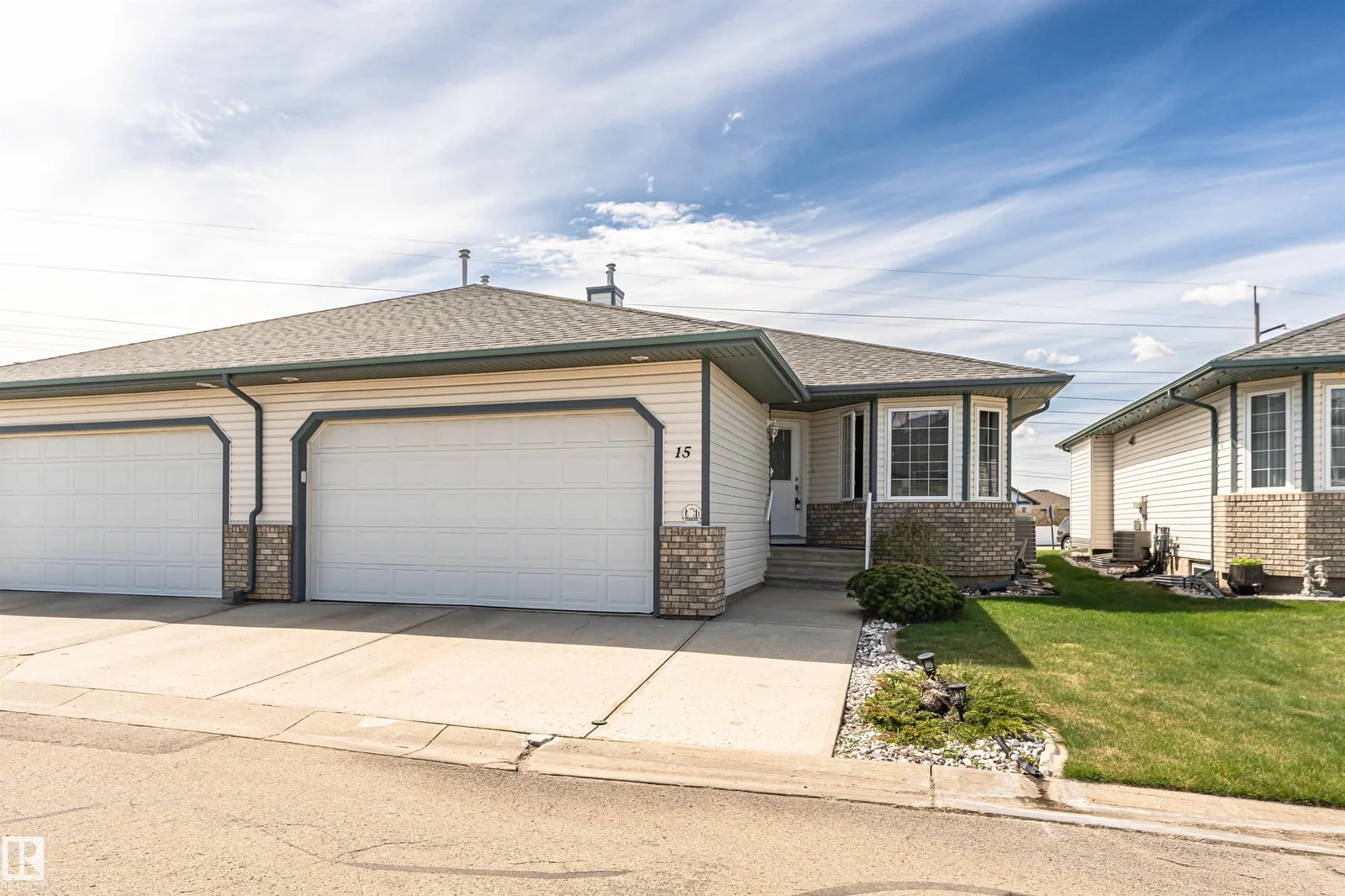 #15 16415 77 ST NW NW, Edmonton - 3 bedroom Duplex for sale